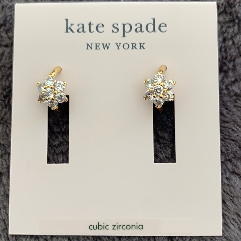 🆕Kate Spade flower hoops earrings P1 